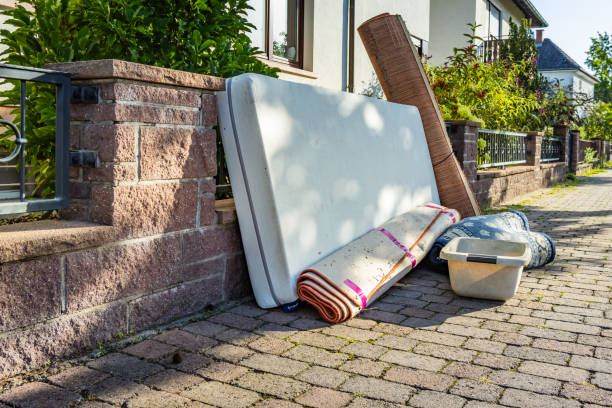 Best Moving and Downsizing Cleanouts  in Claymont, DE