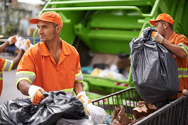 Best Retail Junk Removal  in Claymont, DE