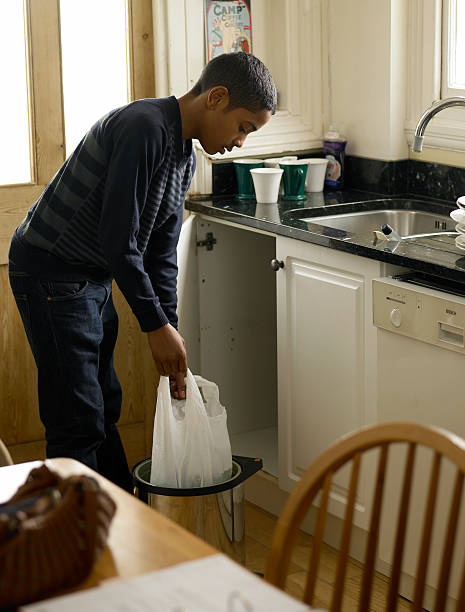 Best Basement Cleanout  in Claymont, DE